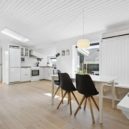 Fiete - 200m From The Sea By Interhome بيت للعطل